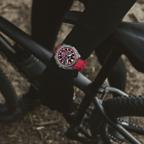 Festina Chrono Bike Herrenuhr Schwarz/Rot F20725/5