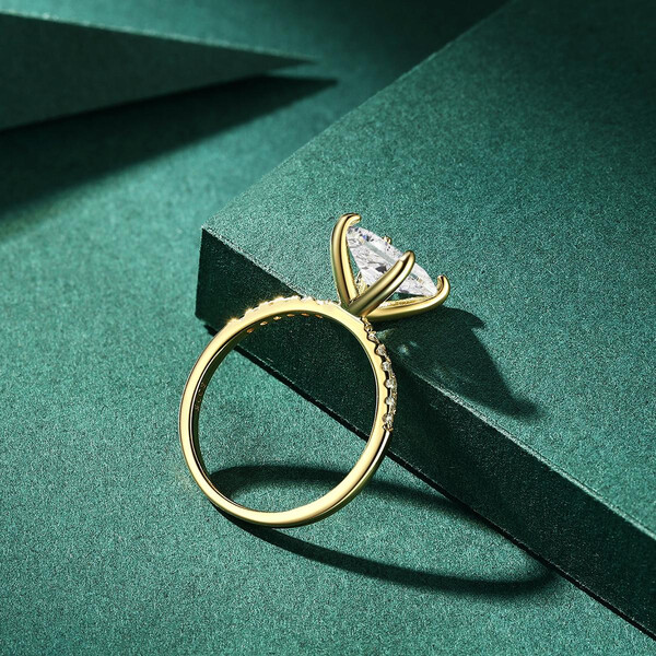 Damenring vergoldet aus 925/- Sterlingsilber mit Zirkonia...