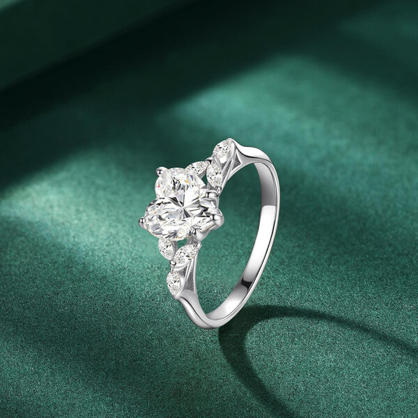 Damenring aus 925/- Sterlingsilber mit Zirkonia GH-R003