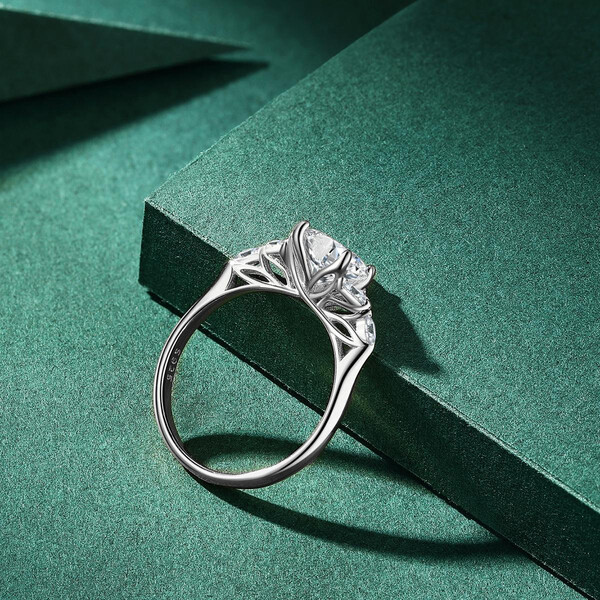 Damenring aus 925/- Sterlingsilber mit Zirkonia GH-R003