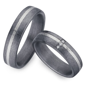 Trauringe aus Tantal & Silber mit Diamant